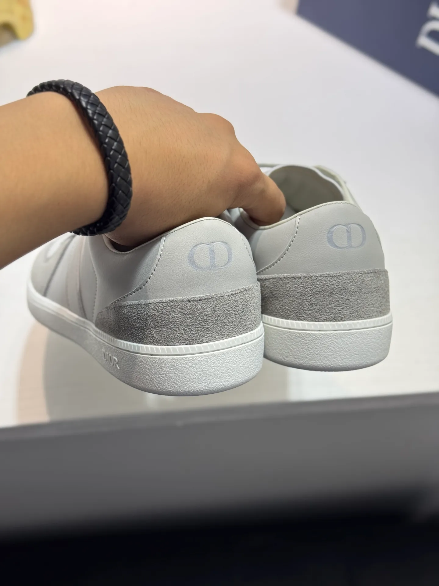 Men's Men's Shoes💰380【New Style】🎠🎠Dior🔍Top Purchasing Agency🇮🇹Di's hot style super popular sneakers are synchronized with the new product counters. The uppers are original Italian imported cowhide, the logo graphics are perfectly reproduced with complex craftsmanship necessary for fashionistas, and the imported soft sheepskin lining is Sole: The original sole is specially provided by the original factory. The exclusive movable molded sole is super comfortable. The original factory follows the order. 🔍🔍Multiple colors are available. You can enter and exit the counter at will. Welcome to compare. A must-have for trendy men. Code number: 38-44 (45 customized